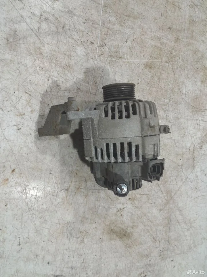 Генератор.hyundai santa fe 1 2001-2010 2.7 sm