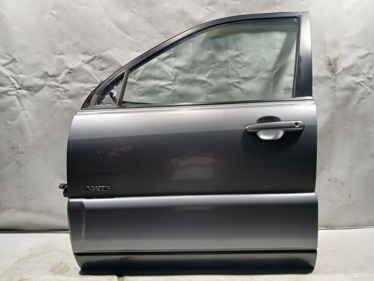 Дверь передний левый.kia sportage 2 2005-2010