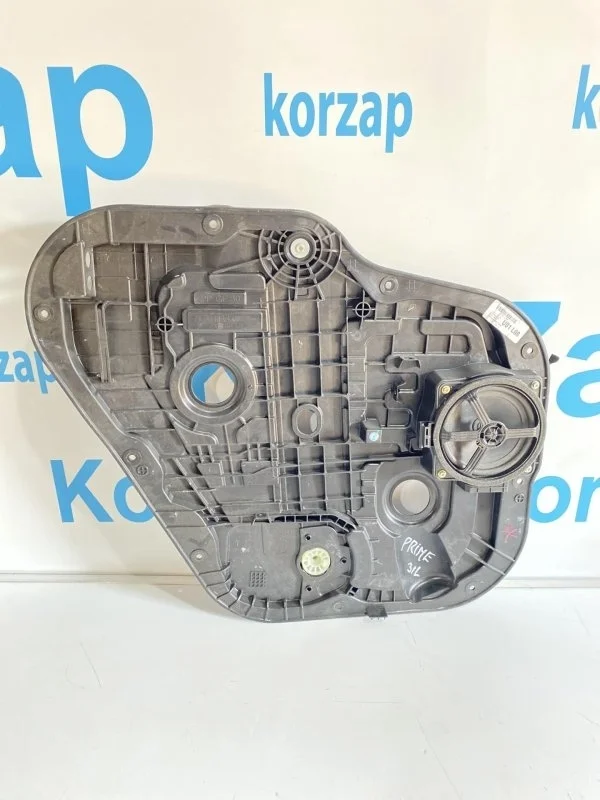 Стеклоподъемник Kia Sorento 3 2019 UM