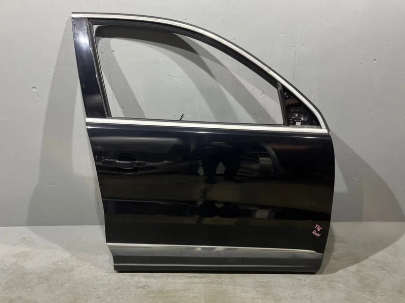 Дверь Volkswagen Tiguan NF