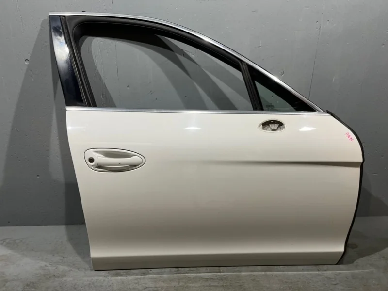 Дверь Porsche Panamera 970
