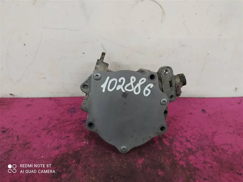 Вакуумный насос Audi VW 2,0 CDN CCZ CFK 06J145100P