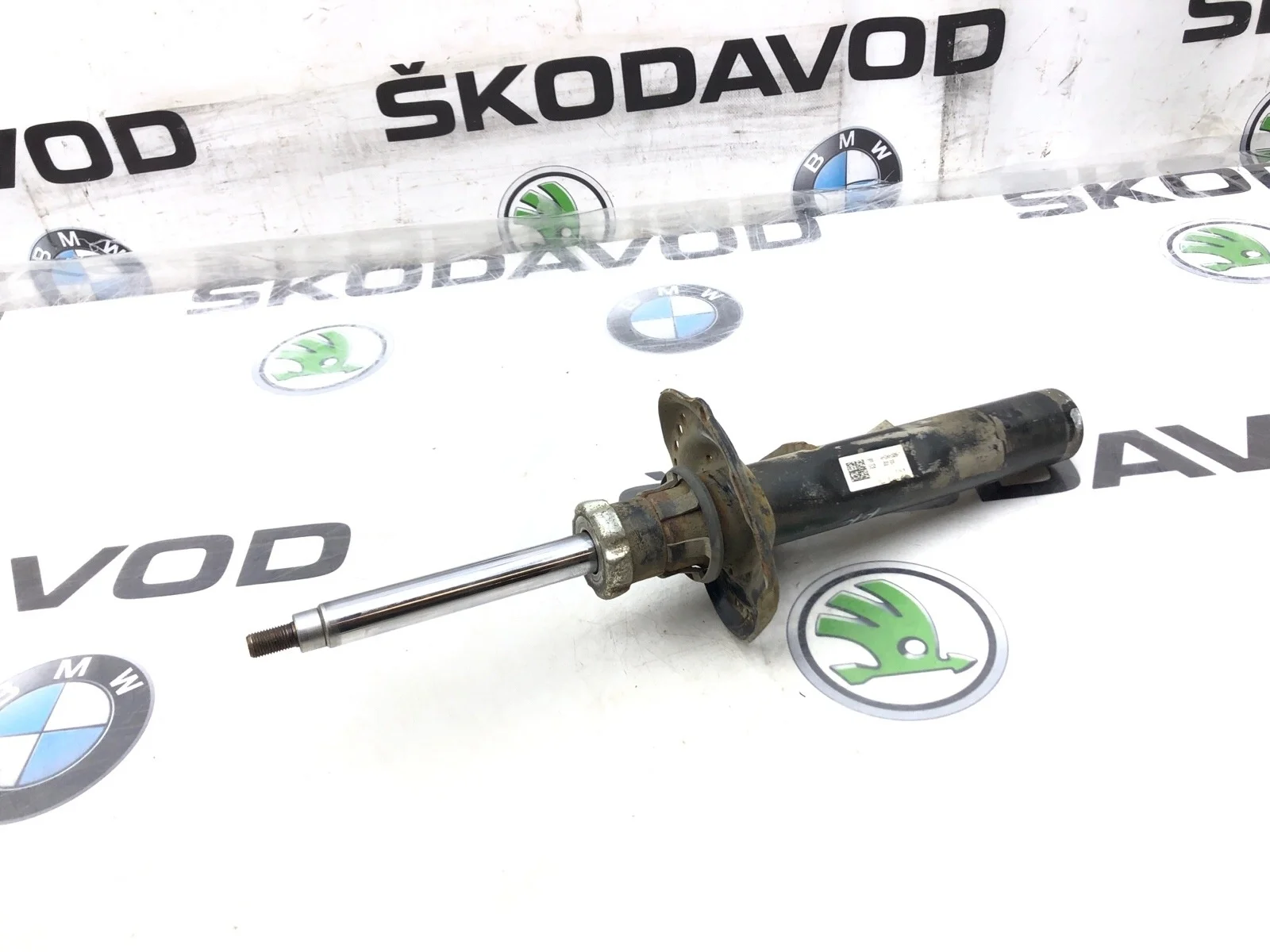 Амортизатор подвески Skoda Octavia 2016 5Q0413031ER A7 (5E) 1.8 CJSA, передний