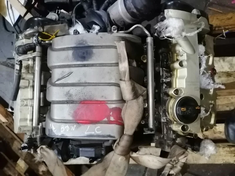 Двигатель VOLKSWAGEN