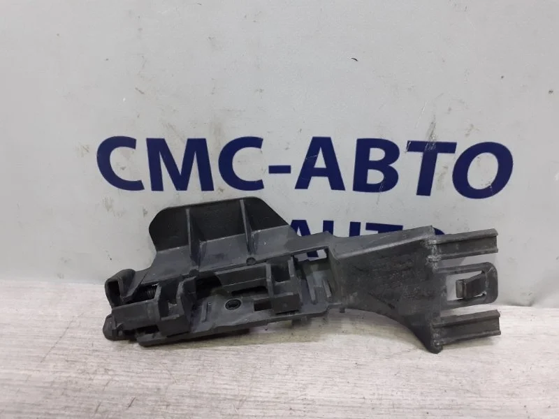Кронштейн бампера Audi A5 8T0807889 8T/ КУПЕ 2.0T CDN, задний левый