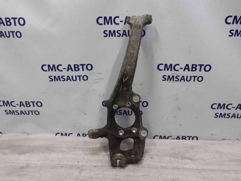 Кулак поворотный Audi A5 8K0407254R 8T/ КУПЕ 2.0T CDN, передний правый