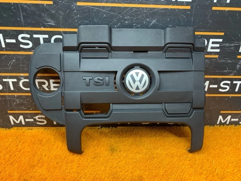 Крышка двигателя Volkswagen Tiguan 2014 5N