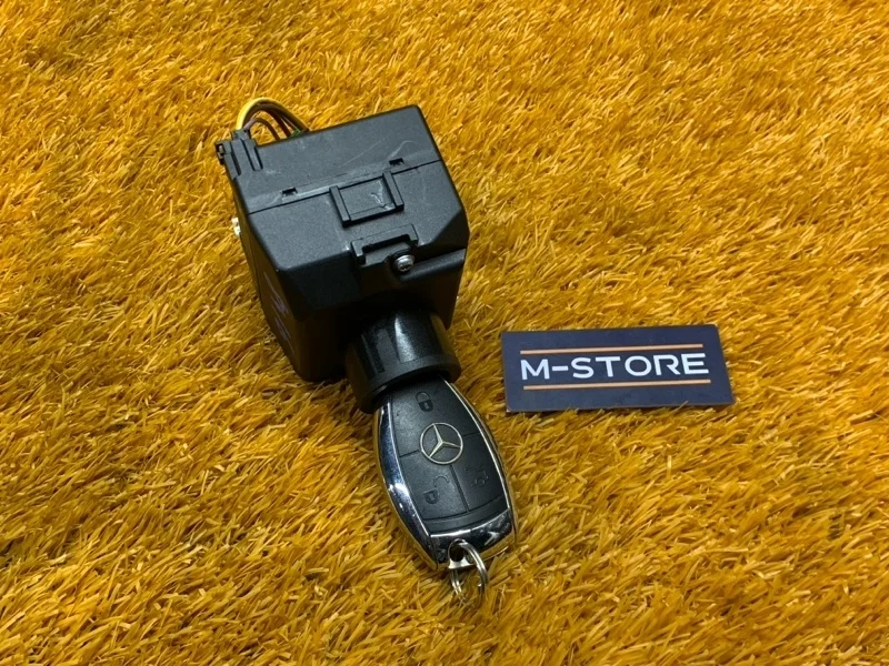 Замок зажигания Mercedes-Benz -Class 2008 W221