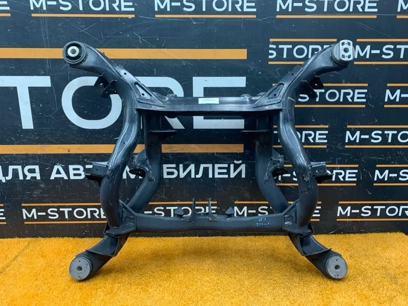 Балка поперечная (подрамник) Audi Q7 2011 4LB
