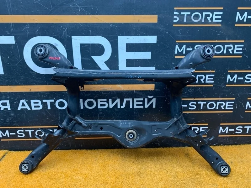 Балка поперечная (подрамник) Audi A6 2012 C7/4G
