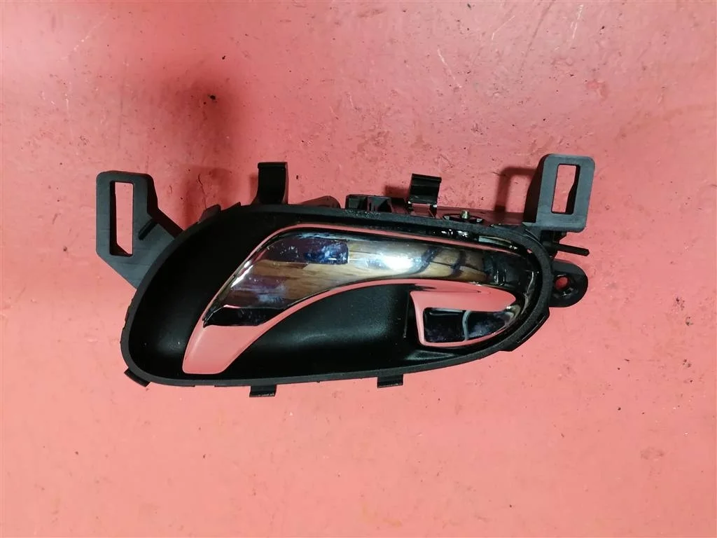 ручка двери внутренняя Nissan QASHQAI J11 2014-2019