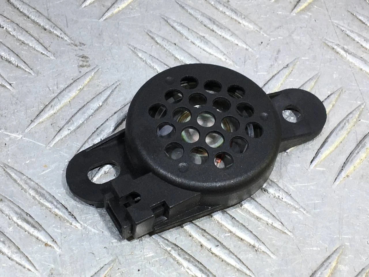 [Б/У] Динамик парктроника VW Audi Skoda Seat [Код: 00569882 ]