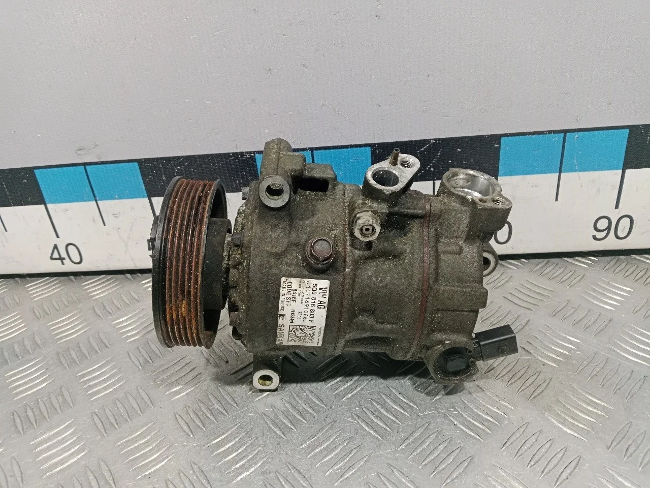 [Б/У] Компрессор кондиционера VW Audi [Код: 00568551 ]