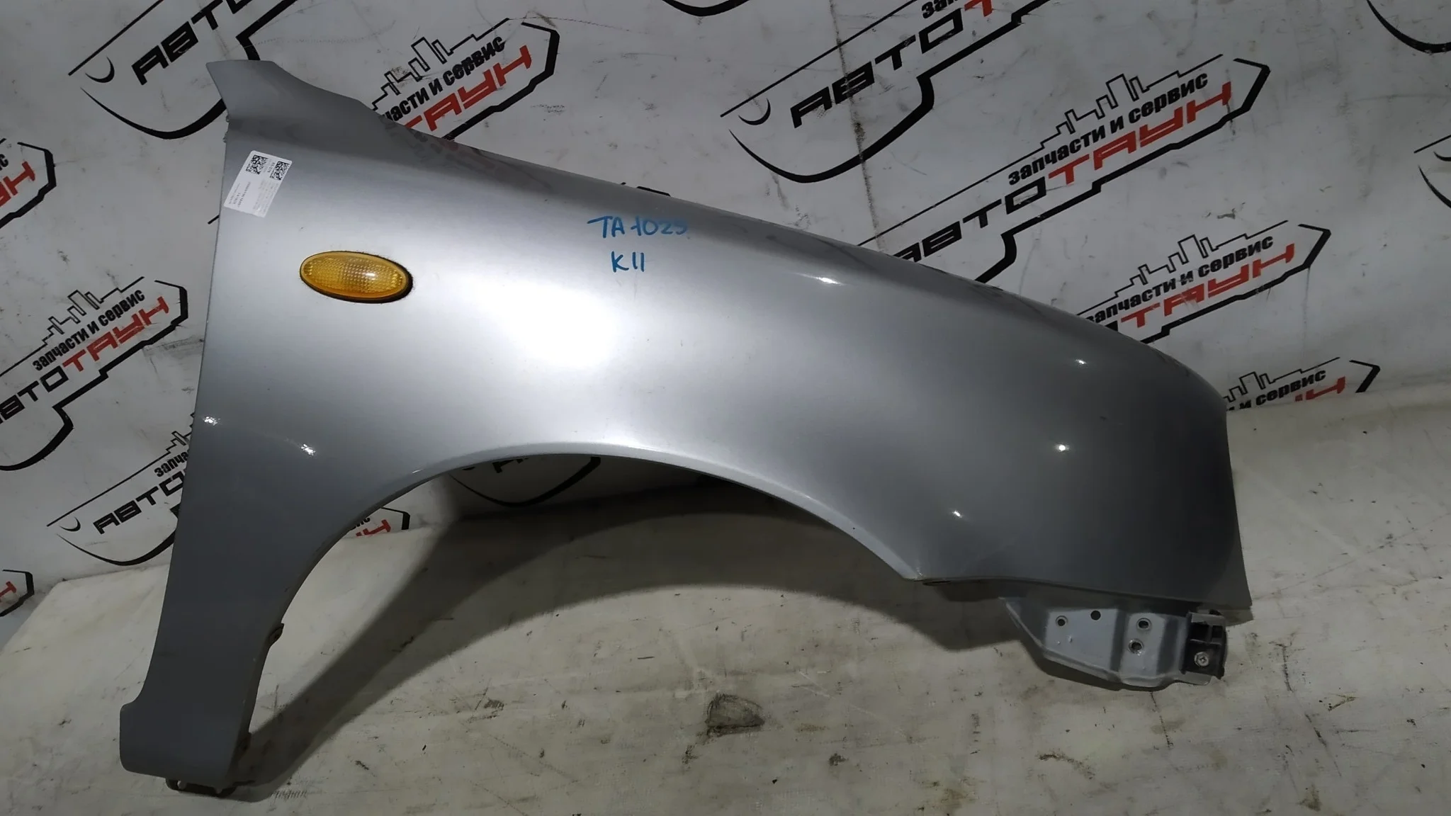 КРЫЛО NISSAN MARCH MICRA AK11 ANK11 HK11 K11 WAK11 WK11 6310072B30 ПЕРЕДНЕЕ ПРАВОЕ 3 МОДЕЛЬ темно-серый, KR4 TA1025