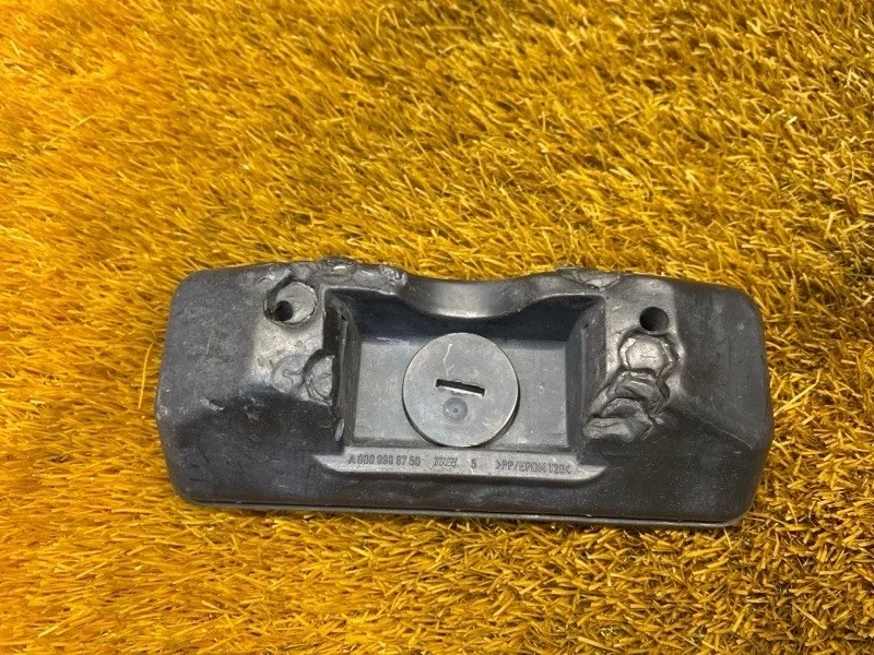 Поддомкратник Mercedes-Benz -Class 2010 W204
