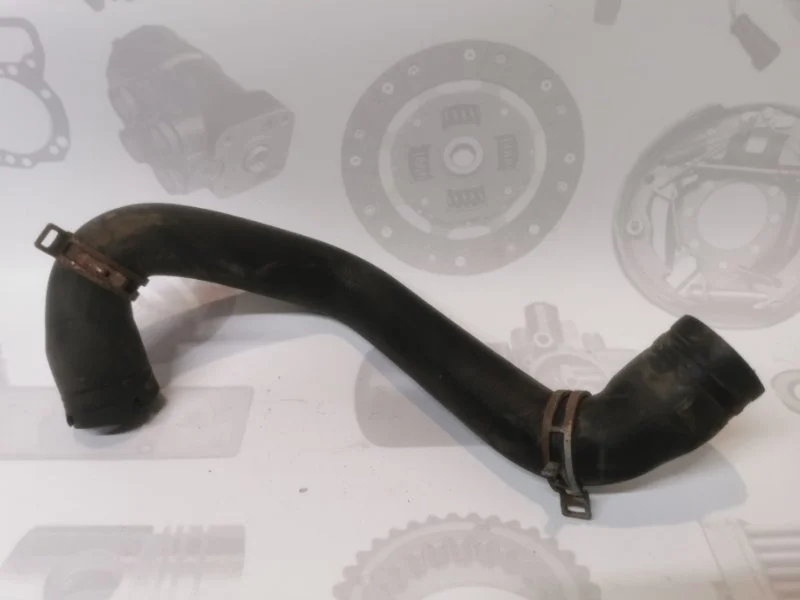 Патрубок радиатора FORD FOCUS 3