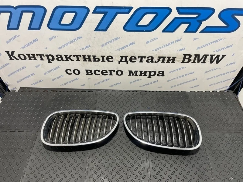 Решетки радиатора Bmw 51137027061 E60