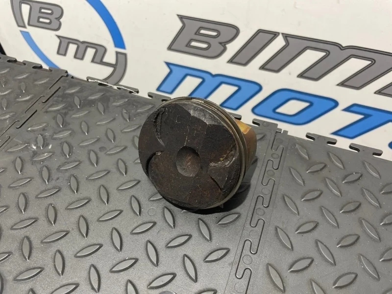 Поршень Bmw 11257558528 E90 N52