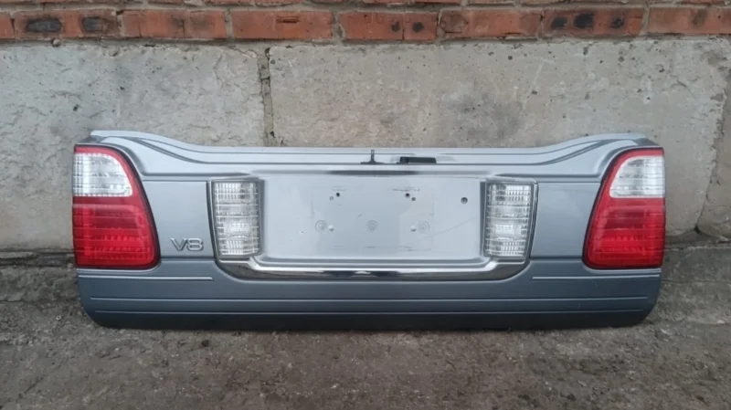 Борт задний Lexus Lx 470 J100 2UZFE