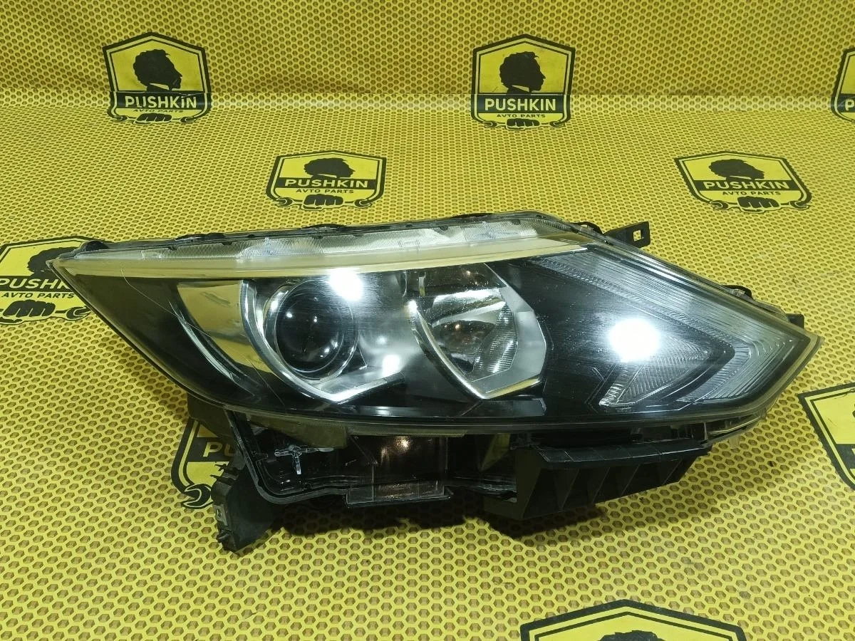 Фара Nissan Qashqai 2014 J11