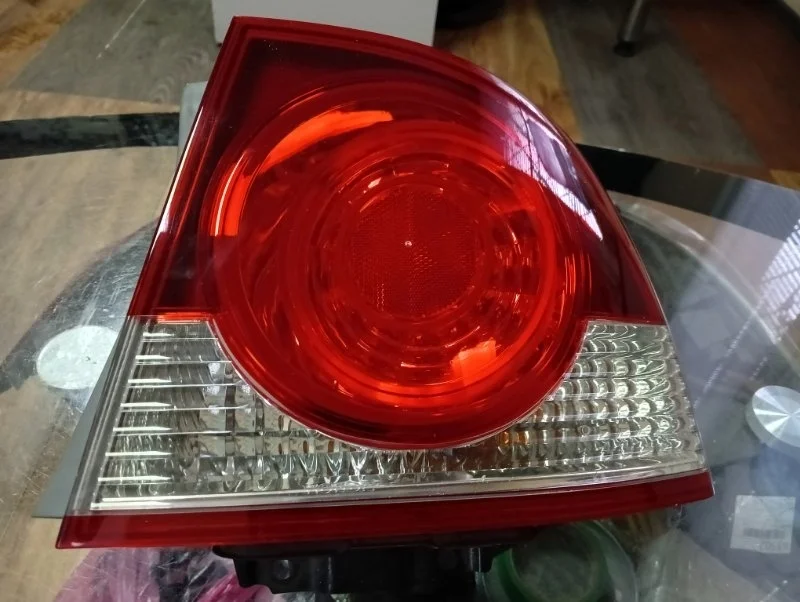 Фонарь Honda Civic 8 2006-2008 FD1 4D