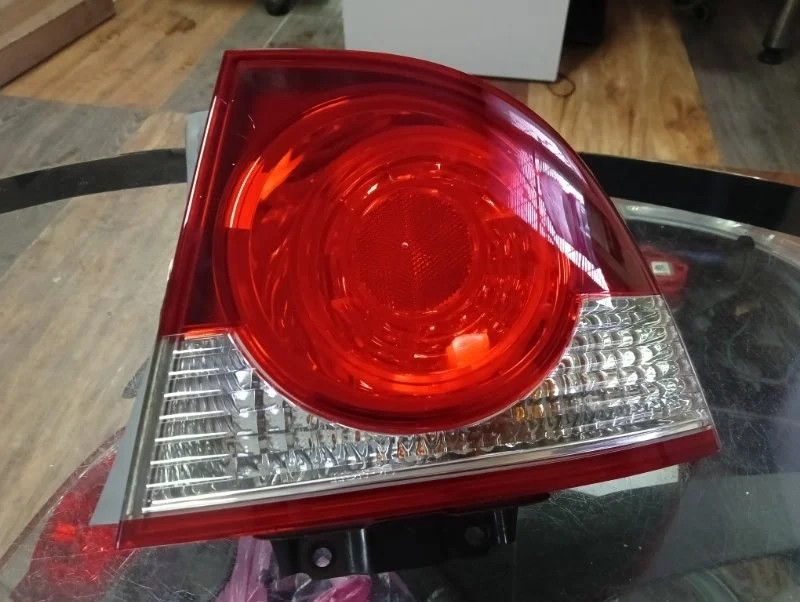 Фонарь Honda Civic 8 2006-2008 FD1 4D