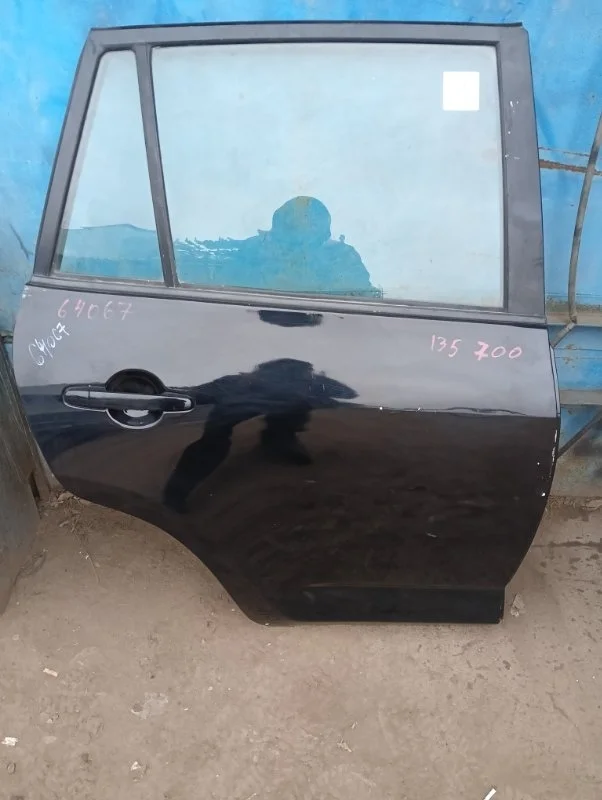Дверь Toyota RAV4 2006-2012 30