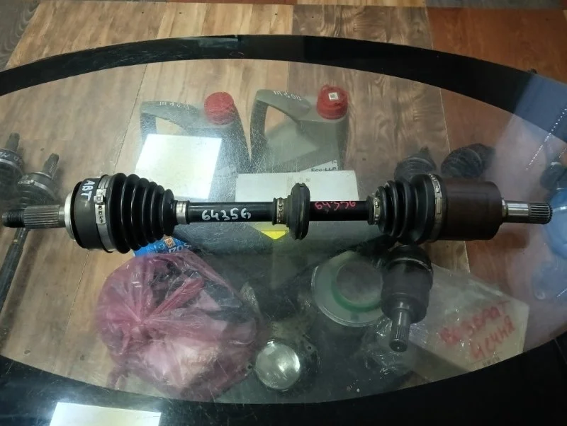 Привод Honda Civic 8 2006-2011 4D