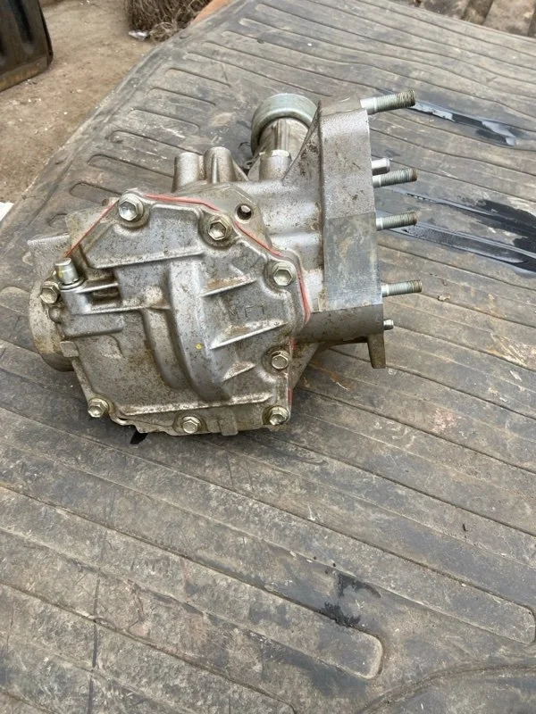 Коробка раздаточная Lexus Rx 3610048052, передняя