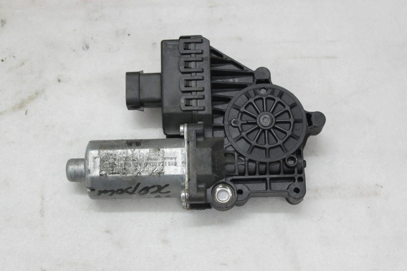 Мотор стеклоподъемника переднего Lh Опель Астра Н