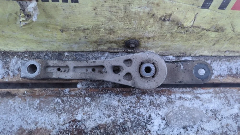 Подушка двигателя Volkswagen Jetta 2018 1K0199855BF 6 CWVA, передняя