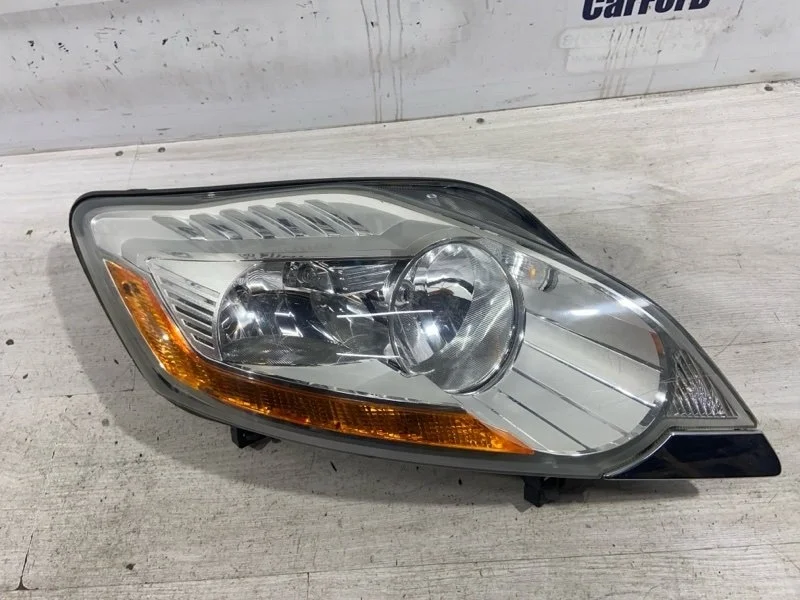 Фара правая Ford Kuga 1 (08-12) SUV 2.0L DURATORQ