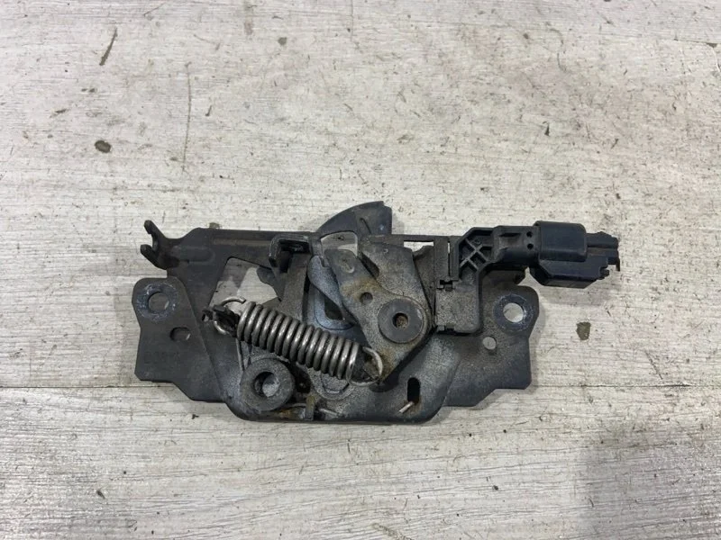Замок капота Ford Focus 3 (14-19) СЕДАН 2.0L
