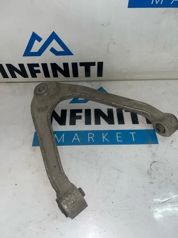 Рычаг подвески верхний передний правый Infiniti