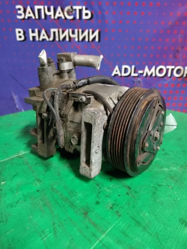 Компрессор кондиционера Infiniti FX45 2003-2008