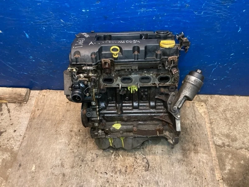 Двигатель Opel Corsa D 2011 95517727 1.4 A14XER