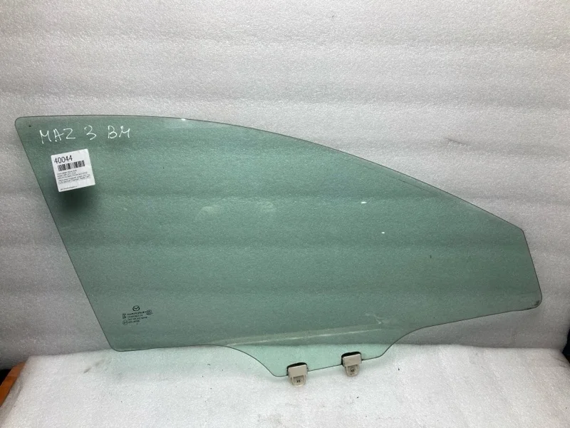 Стекло двери Mazda 3 Bm 2013-2018 BHN159510, переднее правое