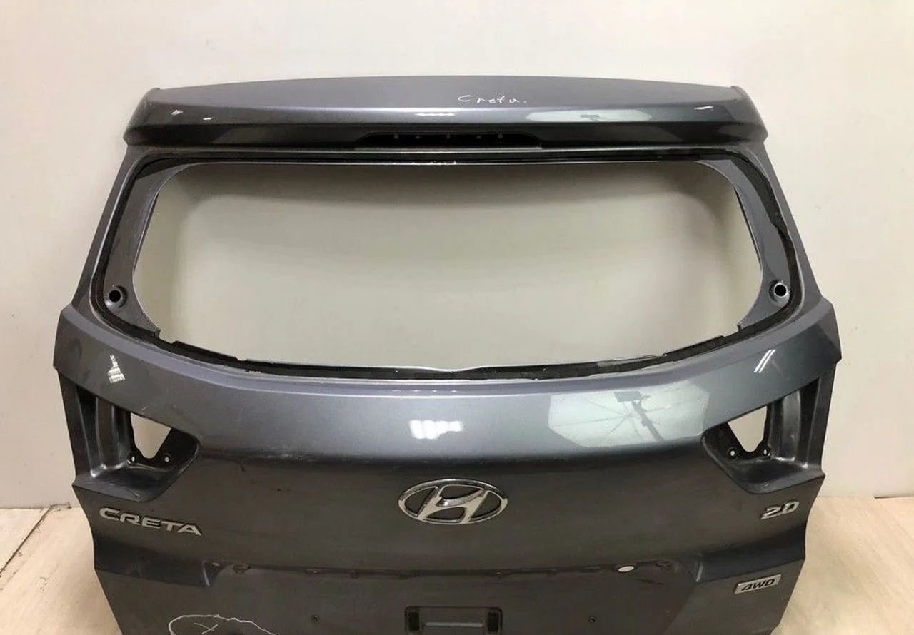 Крышка багажника Hyundai Creta oem 73700M0001 (вмятина) (скл-3)
