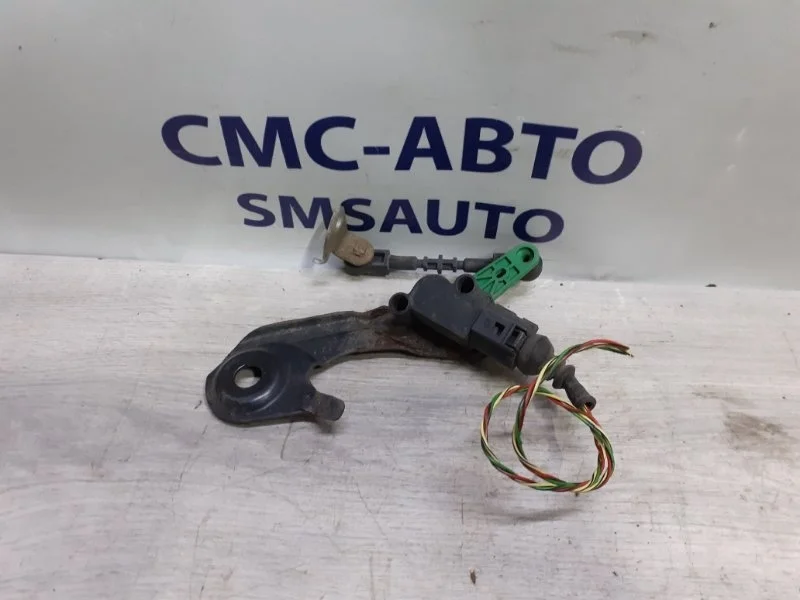 Датчик уровня подвески Audi A8 4H0941310C D4 4.2 CDRA, задний правый