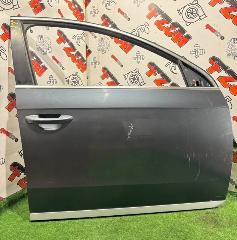 Дверь Volkswagen Passat 3AA831056 B7, передняя правая