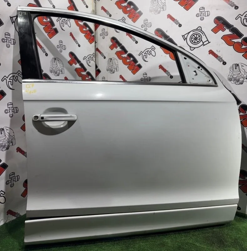 Дверь Audi Q7 4L0831052A 4L, передняя правая