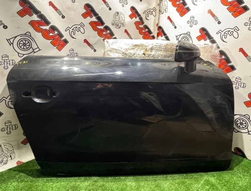 Дверь Audi Tt 8J0831052A 8J, передняя правая
