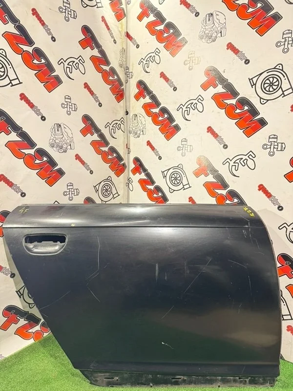 Дверь Audi A6 4F0833052G C6, задняя правая
