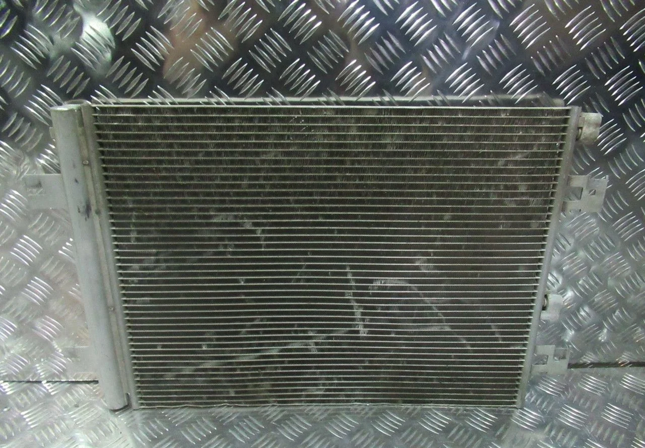 Радиатор кондиционера Lada Largus  OEM 921007794R (скл-3)