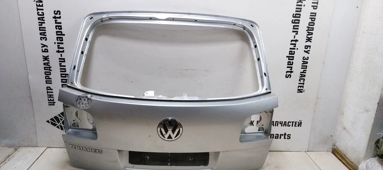 Крышка багажника Volkswagen Touareg 1 02-10 oem 7L6827025A (скл-3)