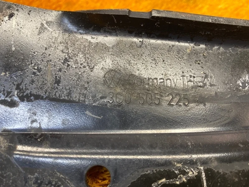 Рычаг подвески нижний Volkswagen Passat CC 2008 B6/358