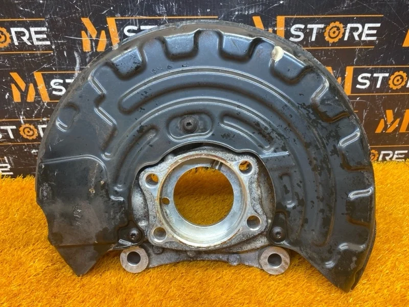 Кулак поворотный Volkswagen Passat CC 2008 B6/358