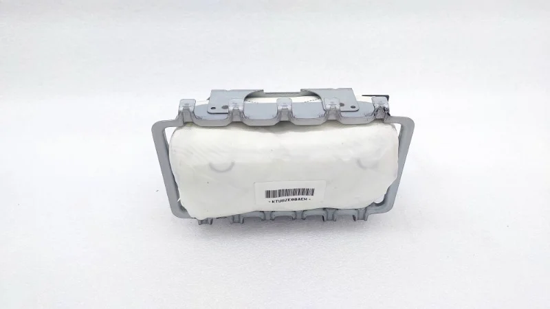 Подушка безопасности пассажира Mitsubishi L200 2019 KK/KL