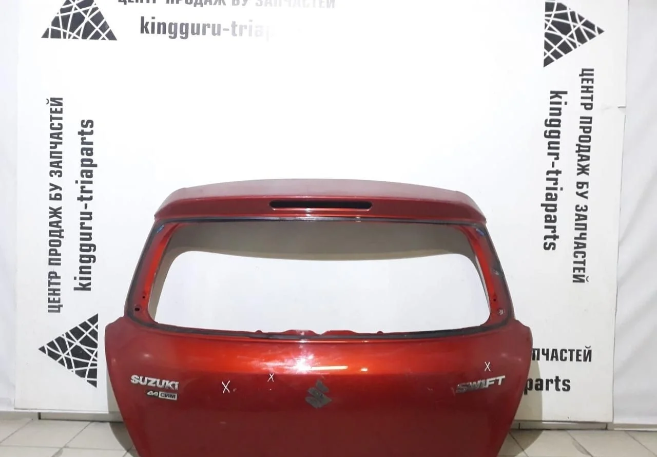 Крышка багажника Suzuki Swift oem 6910063J23 (скл-3)