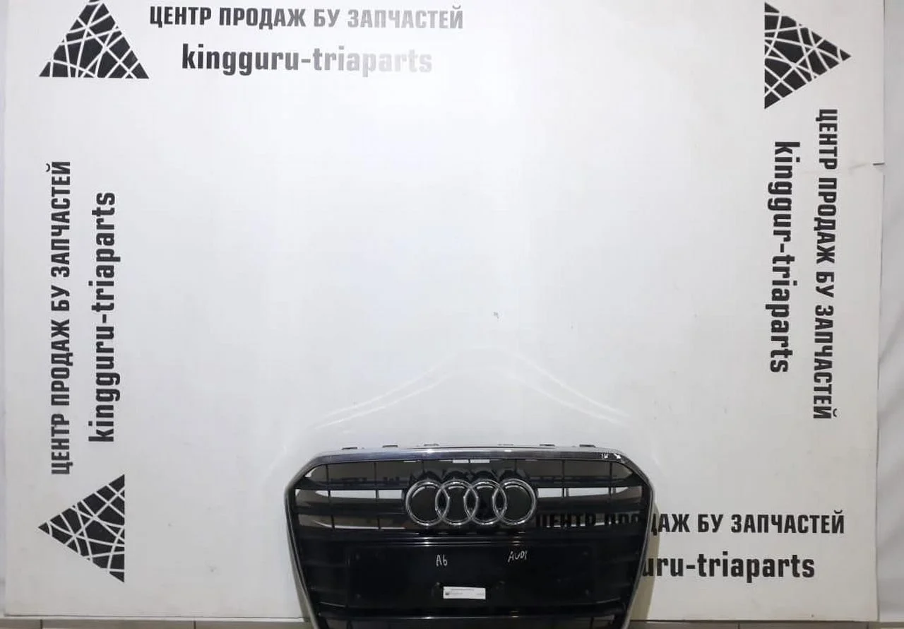 Решетка радиатора Audi A6 C7 oem 4G0853651A (скл-3)